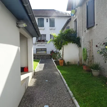 Hotel De La Poste 2*