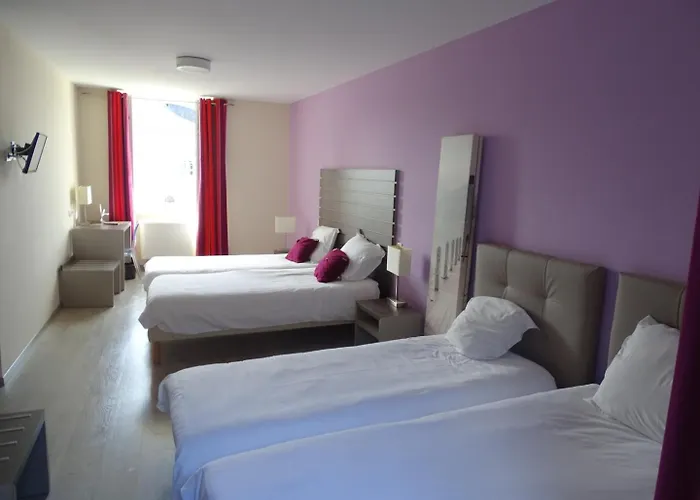 Hotel De La Poste 2*