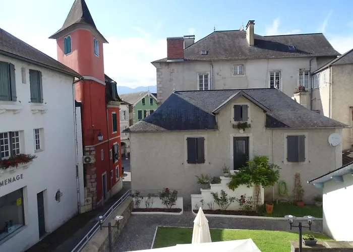 De La Poste Tardets-Sorholus